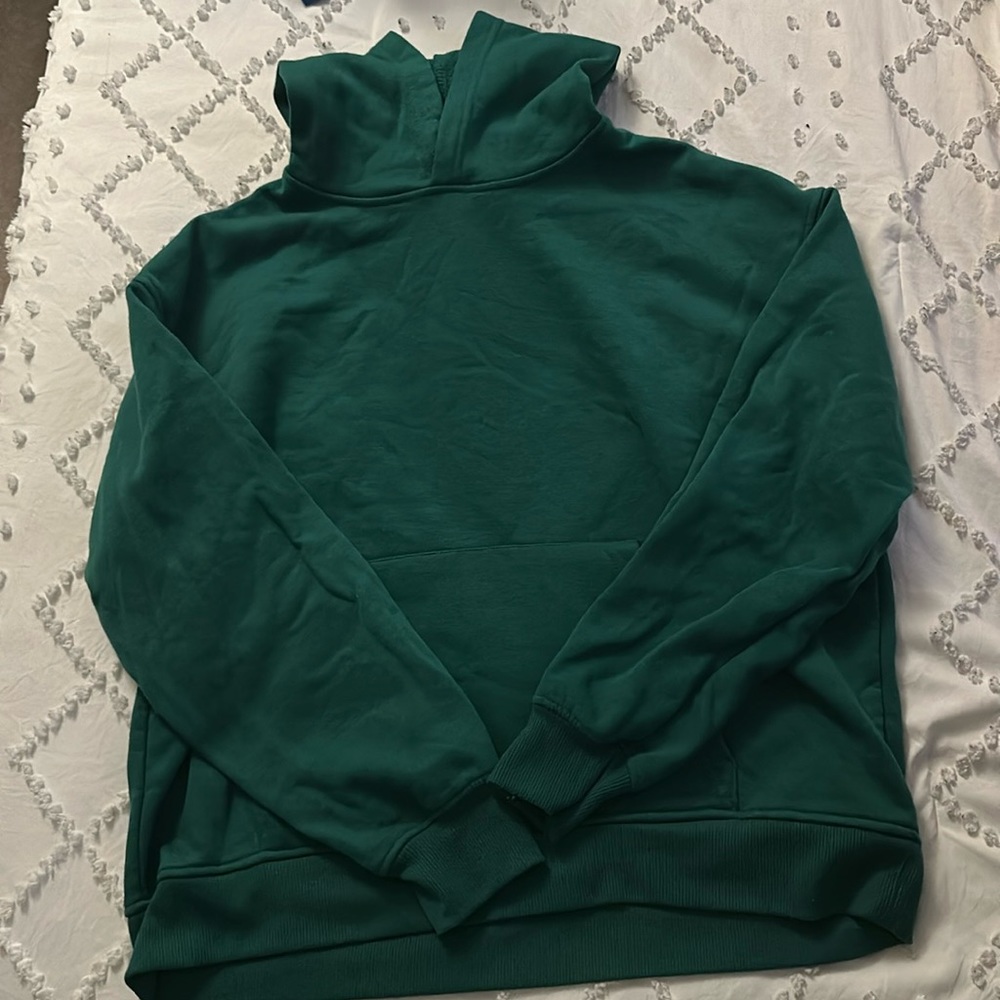 GREEN HOODIE NO STRINGS